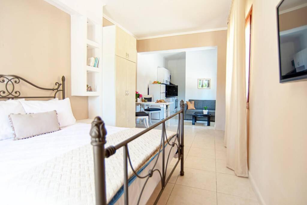 La Maison Di Angelo Studio Agios Kirikos  ภายนอก รูปภาพ
